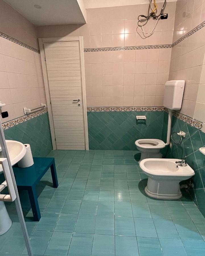 La Svolta Rooms Napoli Eksteriør billede