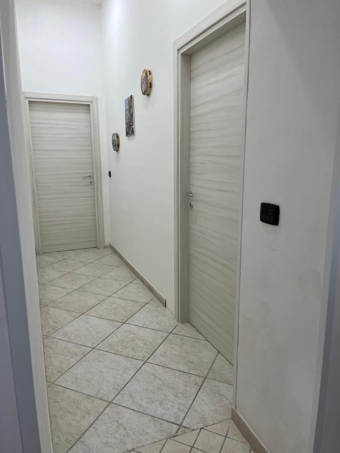 La Svolta Rooms Napoli Eksteriør billede